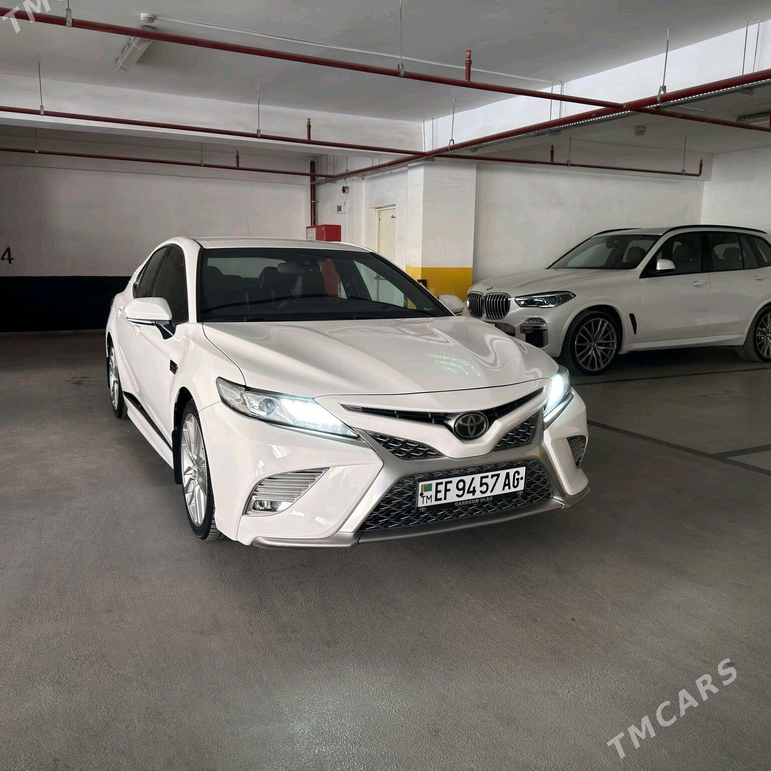 Toyota Camry 2018 - 350 000 TMT - Мир 6 - img 1