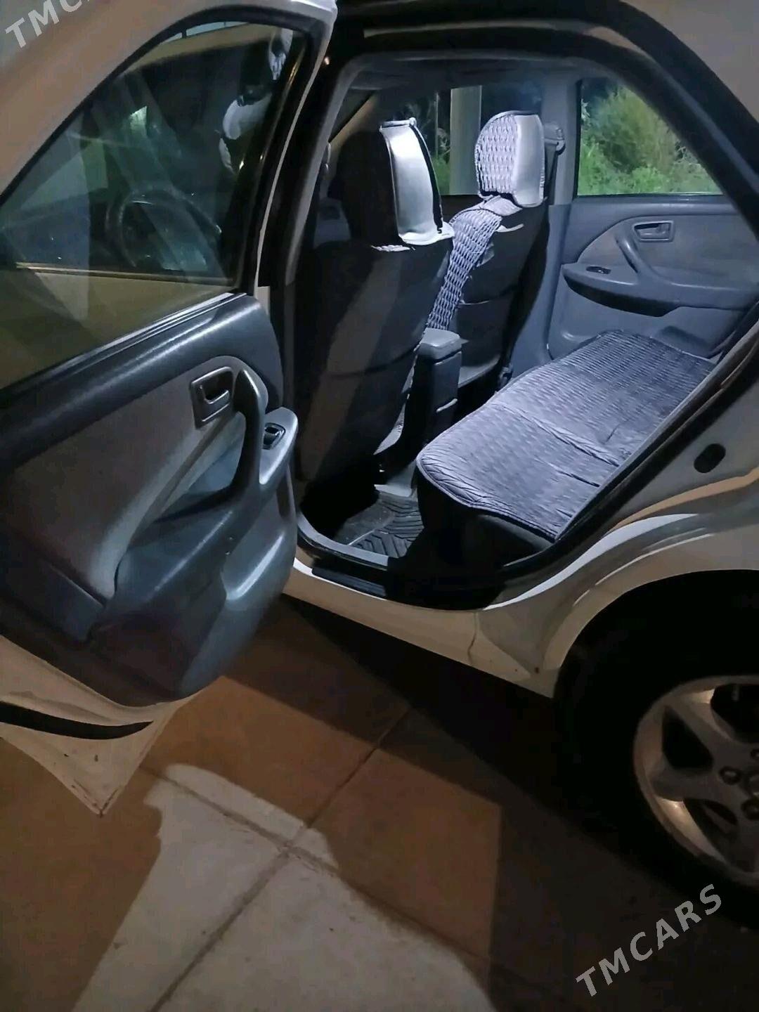 Toyota Camry 2001 - 135 000 TMT - Köneürgenç - img 7