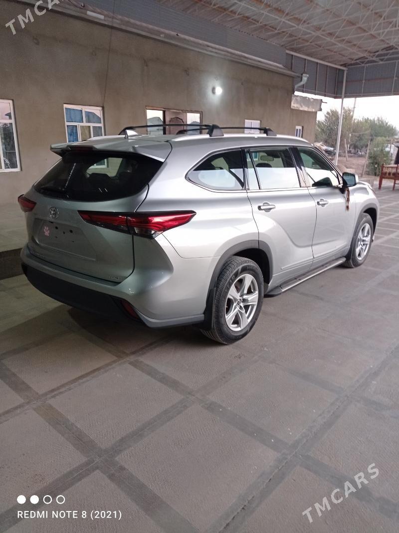 Toyota Highlander 2022 - 560 000 TMT - Туркменабат - img 6