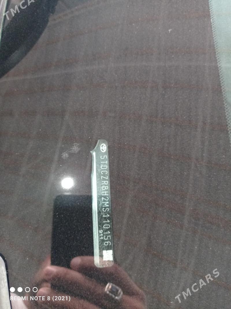 Toyota Highlander 2022 - 560 000 TMT - Туркменабат - img 1