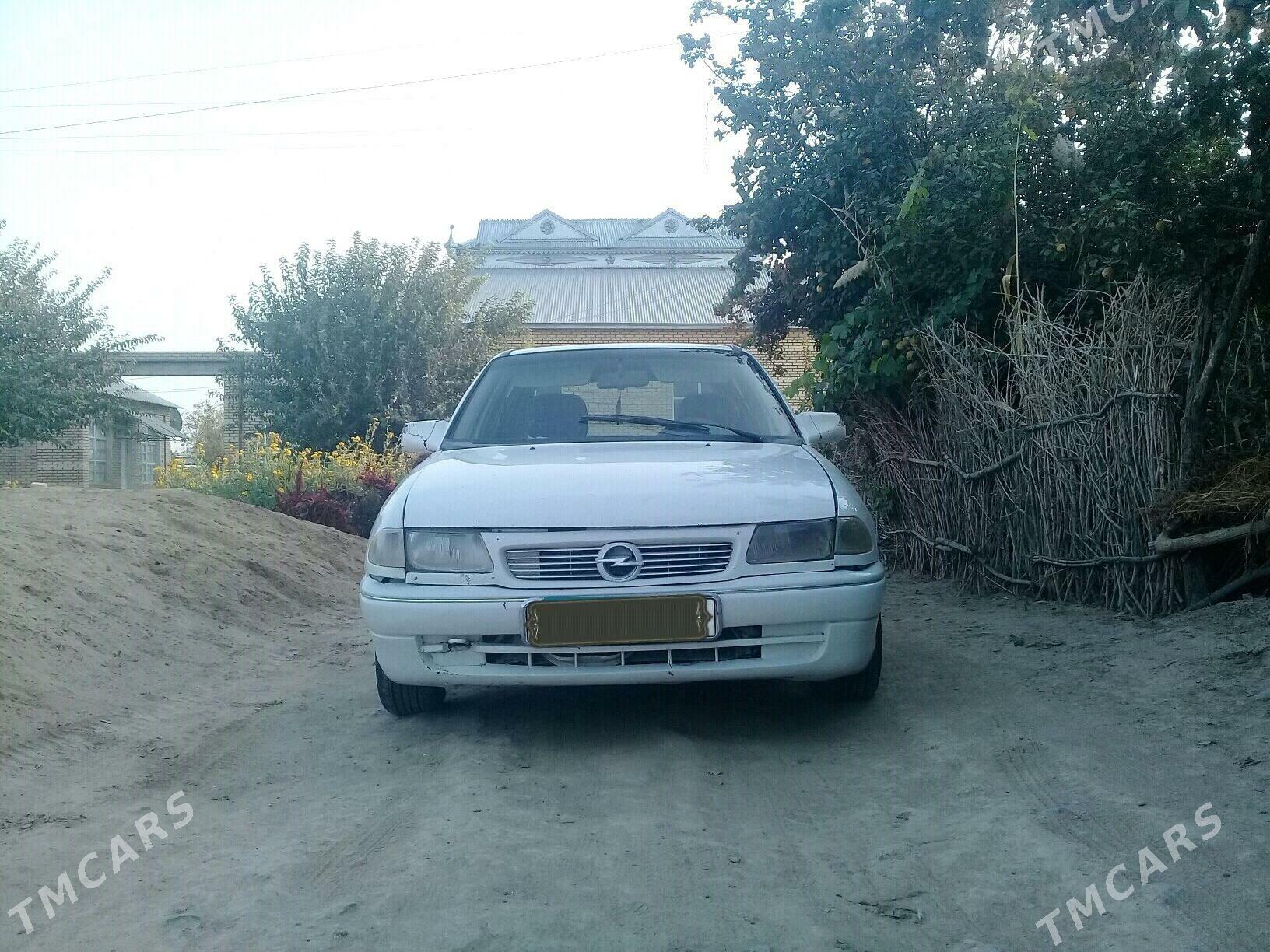 Opel Astra 1994 - 32 000 TMT - Garagum etraby - img 2