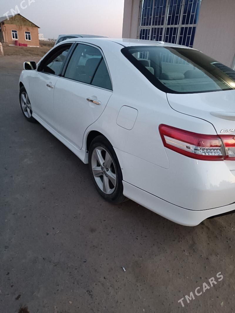 Toyota Camry 2010 - 207 000 TMT - Саят - img 5