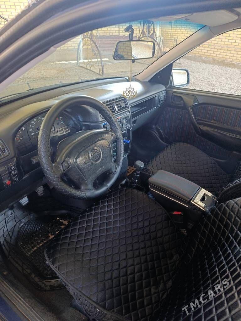 Opel Vectra 1994 - 47 000 TMT - Mary - img 6