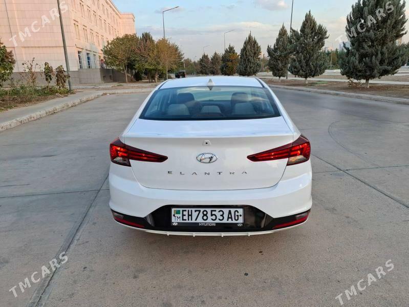 Hyundai Elantra 2020 - 215 000 TMT - Кëши - img 6