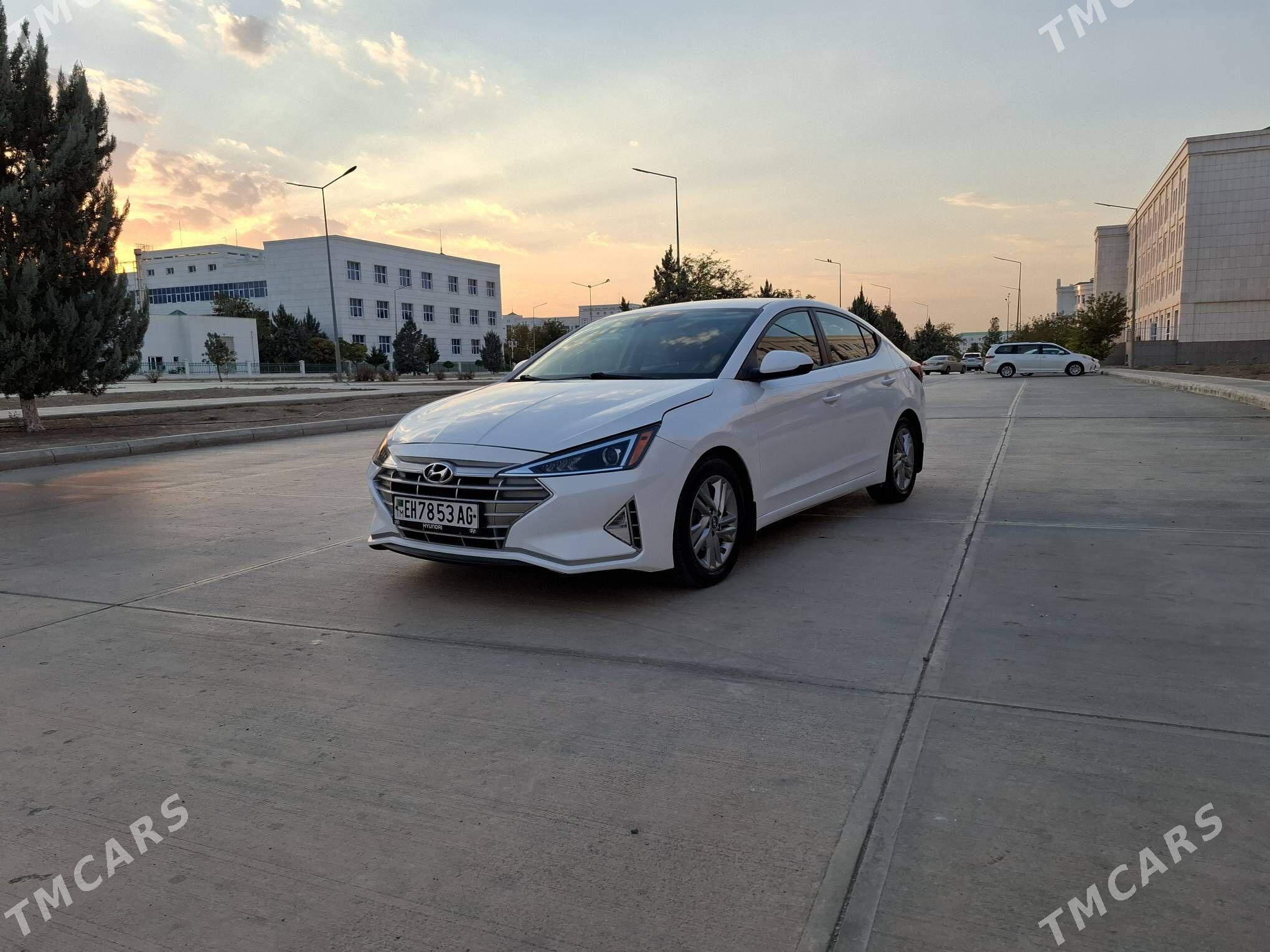 Hyundai Elantra 2020 - 215 000 TMT - Кëши - img 2