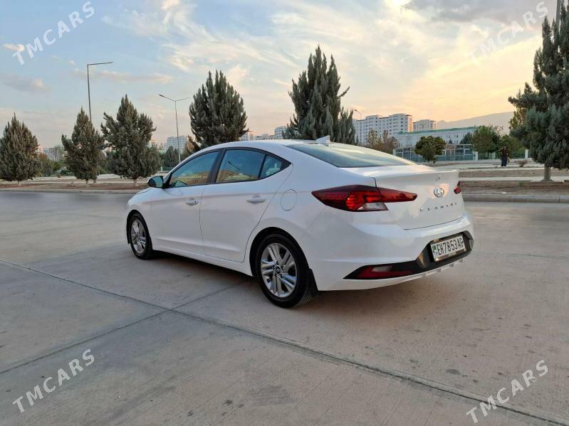 Hyundai Elantra 2020 - 215 000 TMT - Кëши - img 4