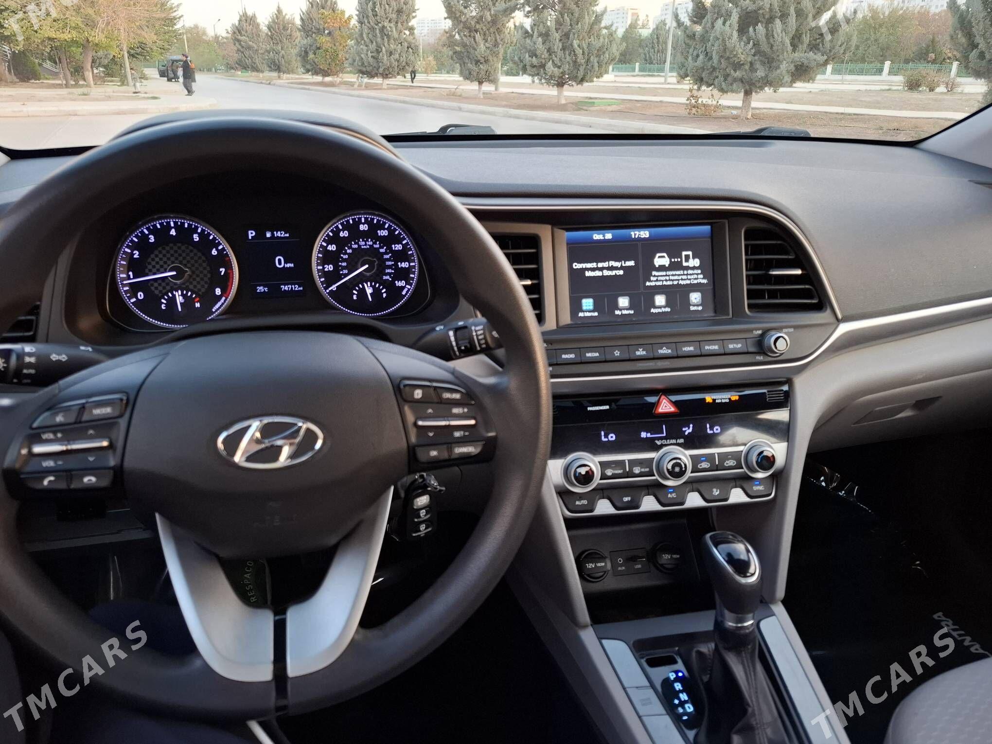 Hyundai Elantra 2020 - 215 000 TMT - Кëши - img 9
