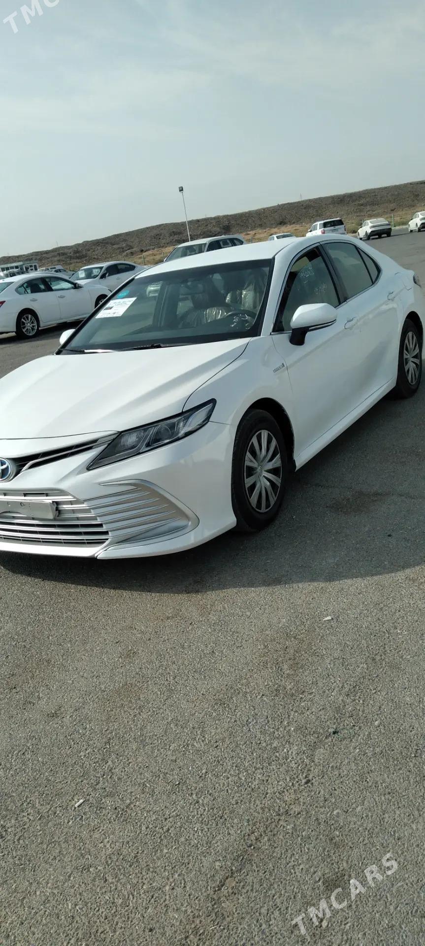 Toyota Camry 2021 - 230 000 TMT - Aşgabat - img 3