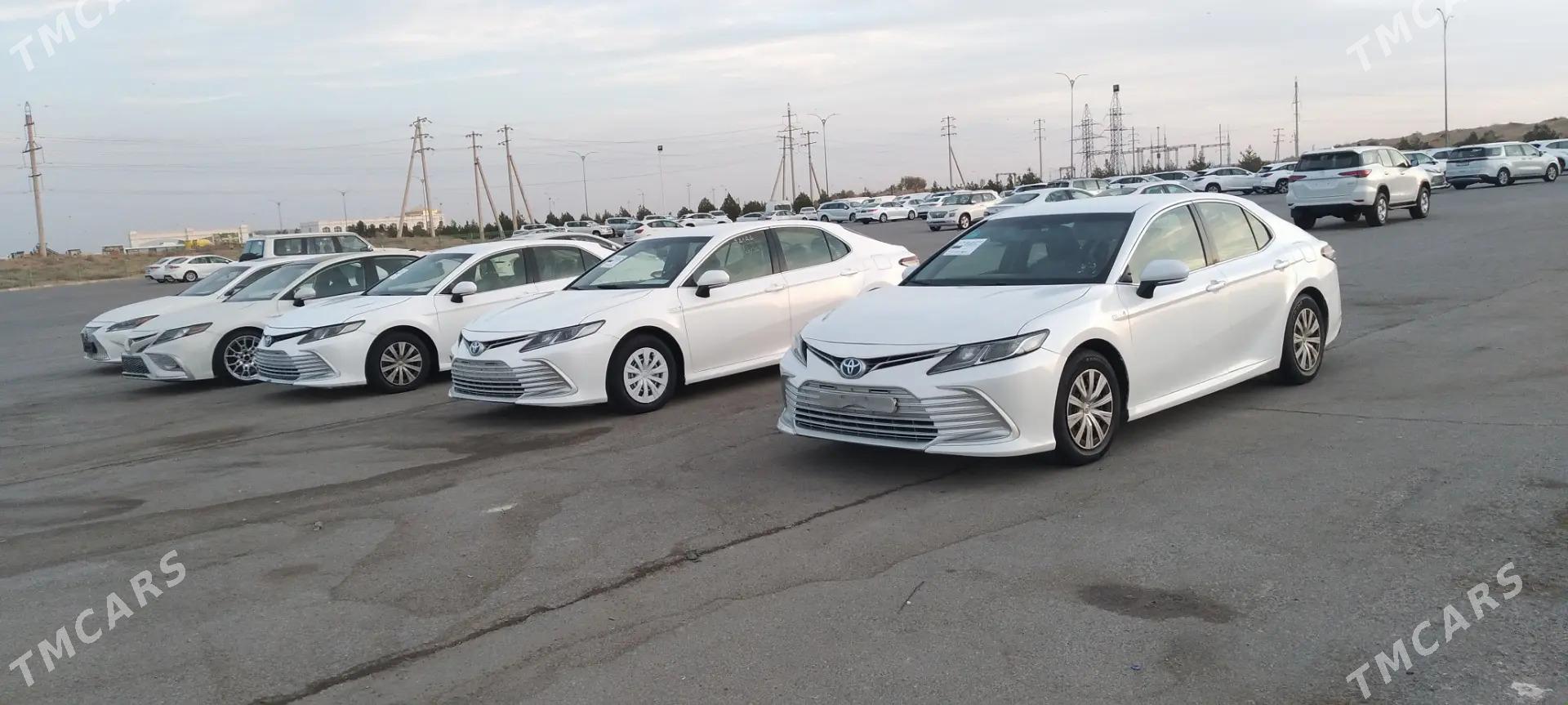 Toyota Camry 2021 - 230 000 TMT - Aşgabat - img 1