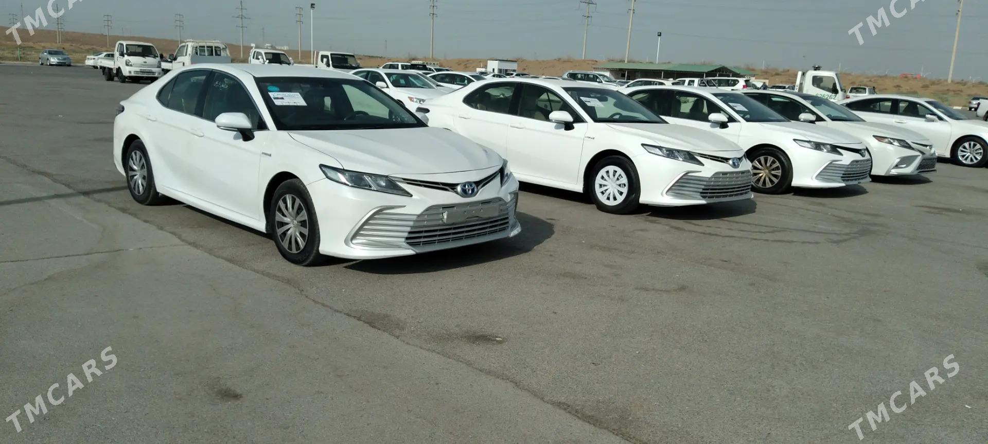 Toyota Camry 2021 - 230 000 TMT - Aşgabat - img 2