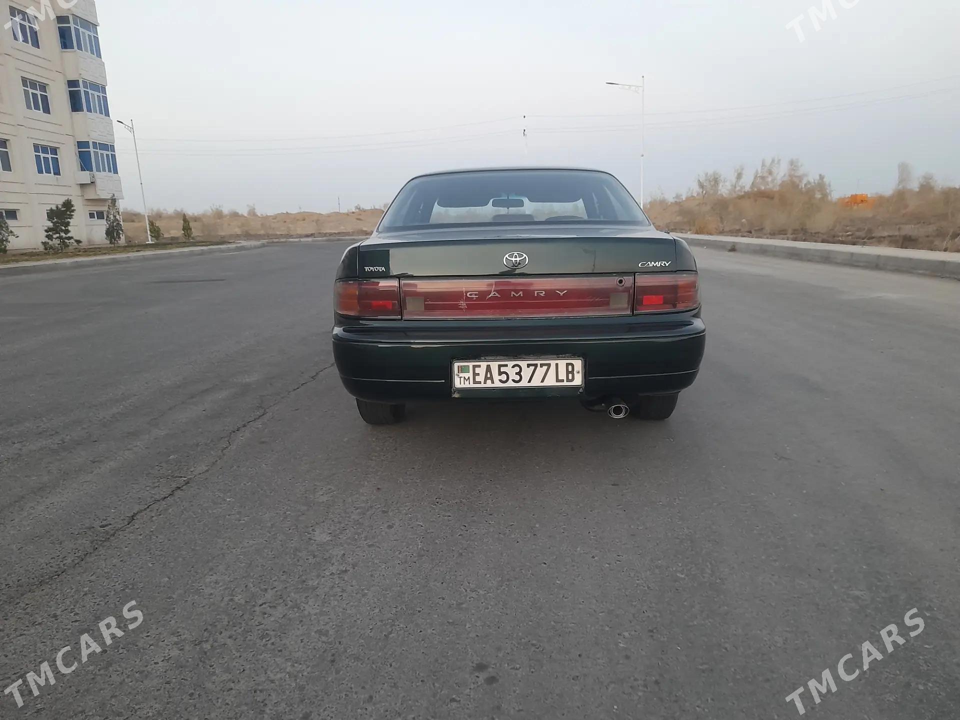 Toyota Camry 1993 - 82 000 TMT - Türkmenabat - img 3