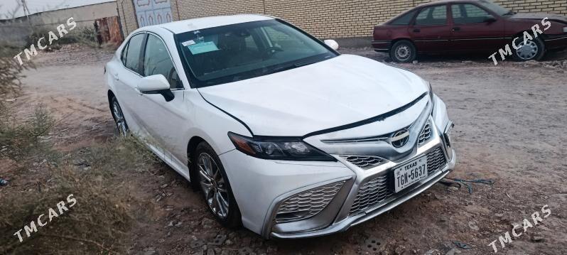 Toyota Camry 2023 - 270 000 TMT - Мары - img 1