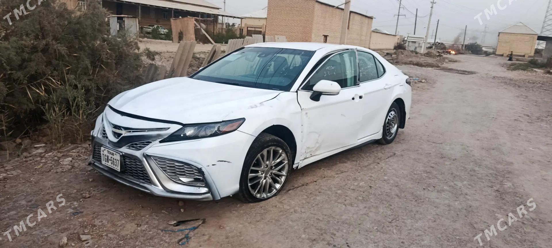 Toyota Camry 2023 - 270 000 TMT - Мары - img 2
