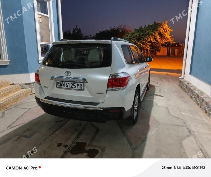Toyota Highlander 2012 - 340 000 TMT - Wekilbazar - img 5