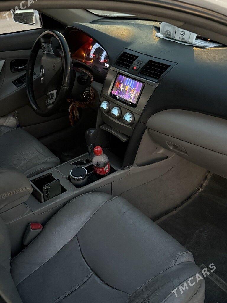 Toyota Camry 2011 - 205 000 TMT - Çandybil şaýoly - img 3