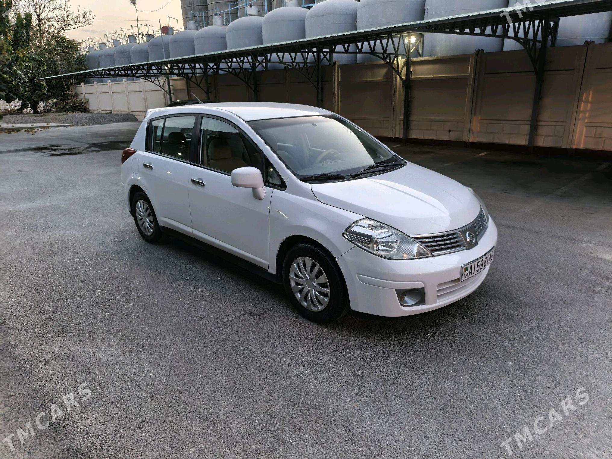 Nissan Versa 2009 - 133 000 TMT - Ашхабад - img 2