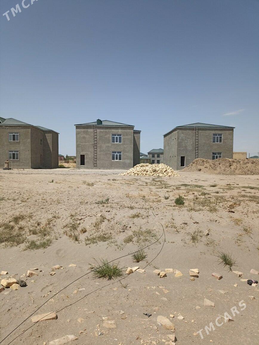 6 sotuk boş mellek - Туркменабат - img 3