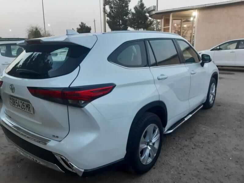 Toyota Highlander 2023 - 510 000 TMT - Мары - img 3