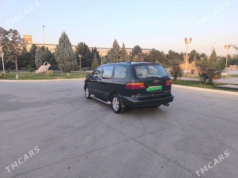 Toyota Sienna 2000 - 142 000 TMT - Мары - img 6