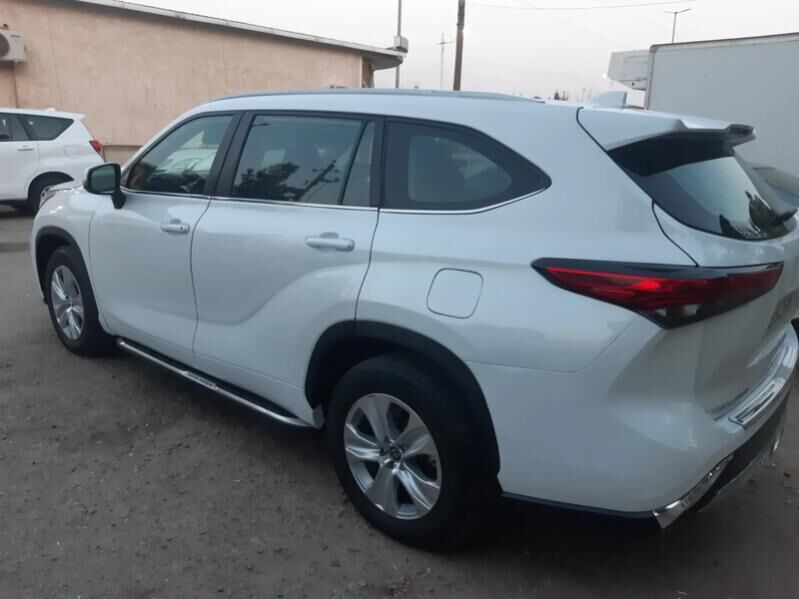Toyota Highlander 2023 - 510 000 TMT - Мары - img 5