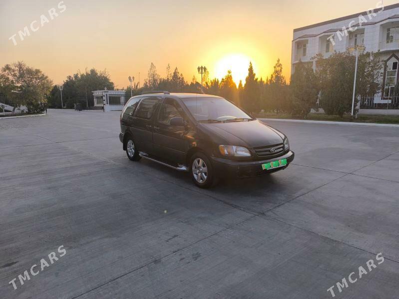Toyota Sienna 2000 - 142 000 TMT - Мары - img 4