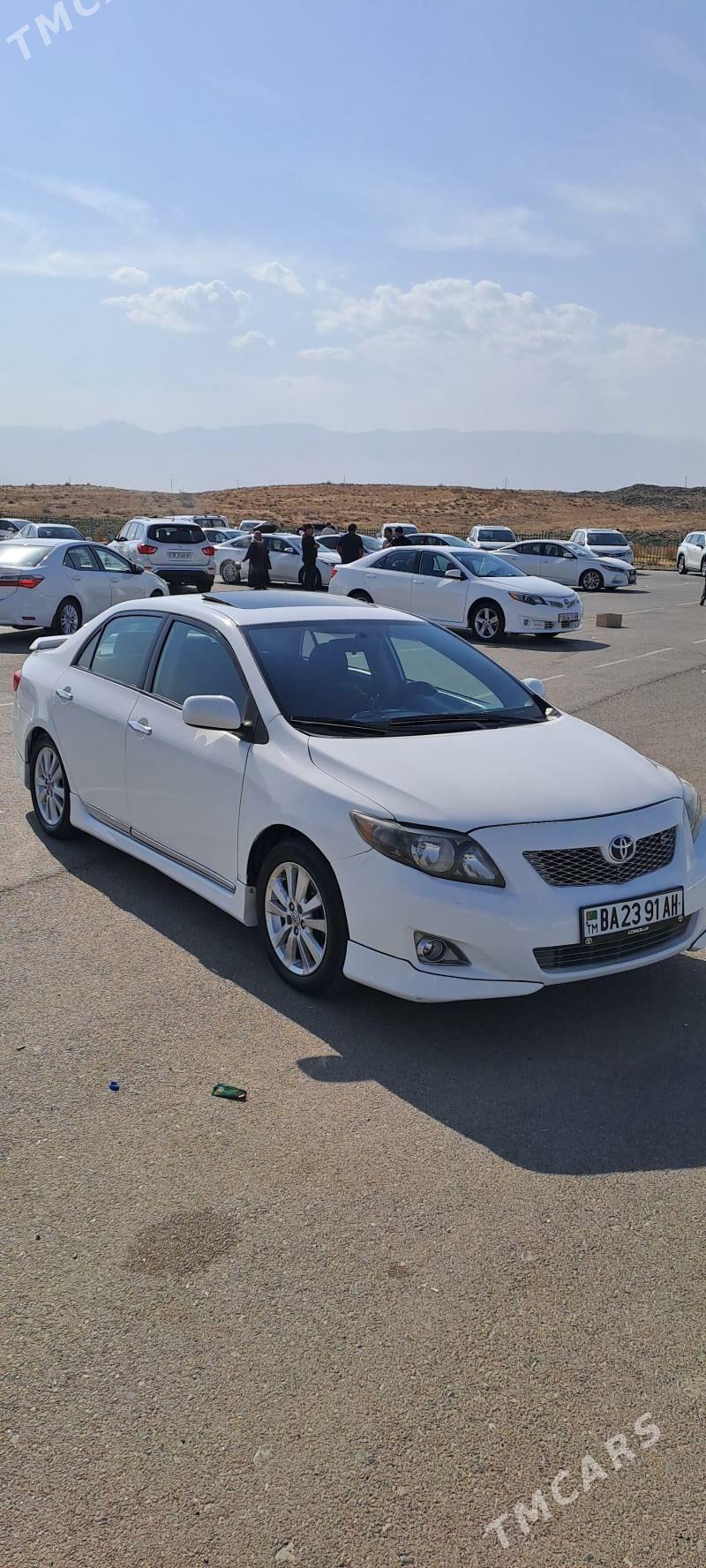 Toyota Corolla 2010 - 170 000 TMT - Aşgabat - img 2