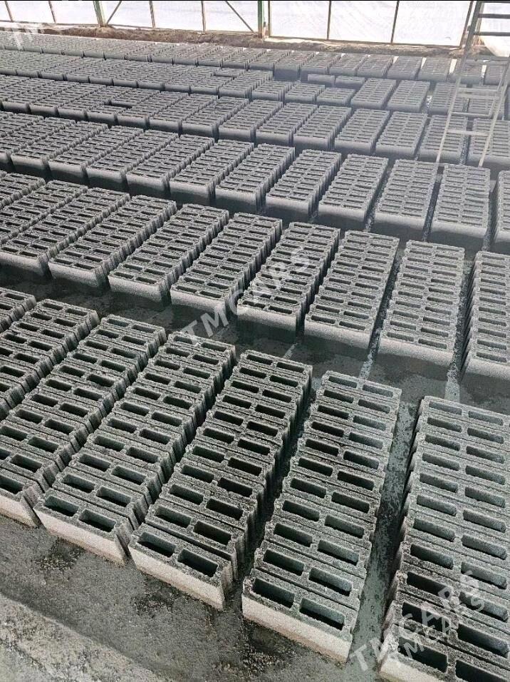 KERPIC SIMENT - Бузмеин - img 8