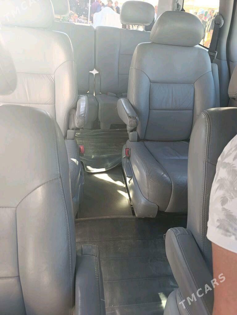 Toyota Sienna 2002 - 190 000 TMT - Туркменабат - img 2