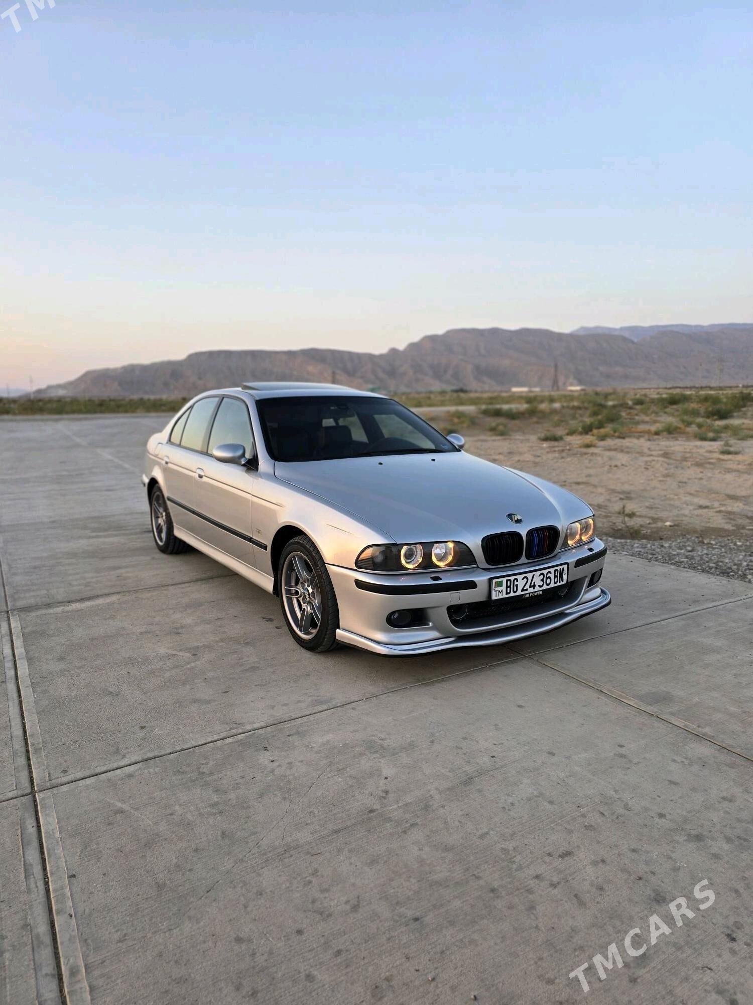 BMW E39 2000 - 155 000 TMT - Балканабат - img 3