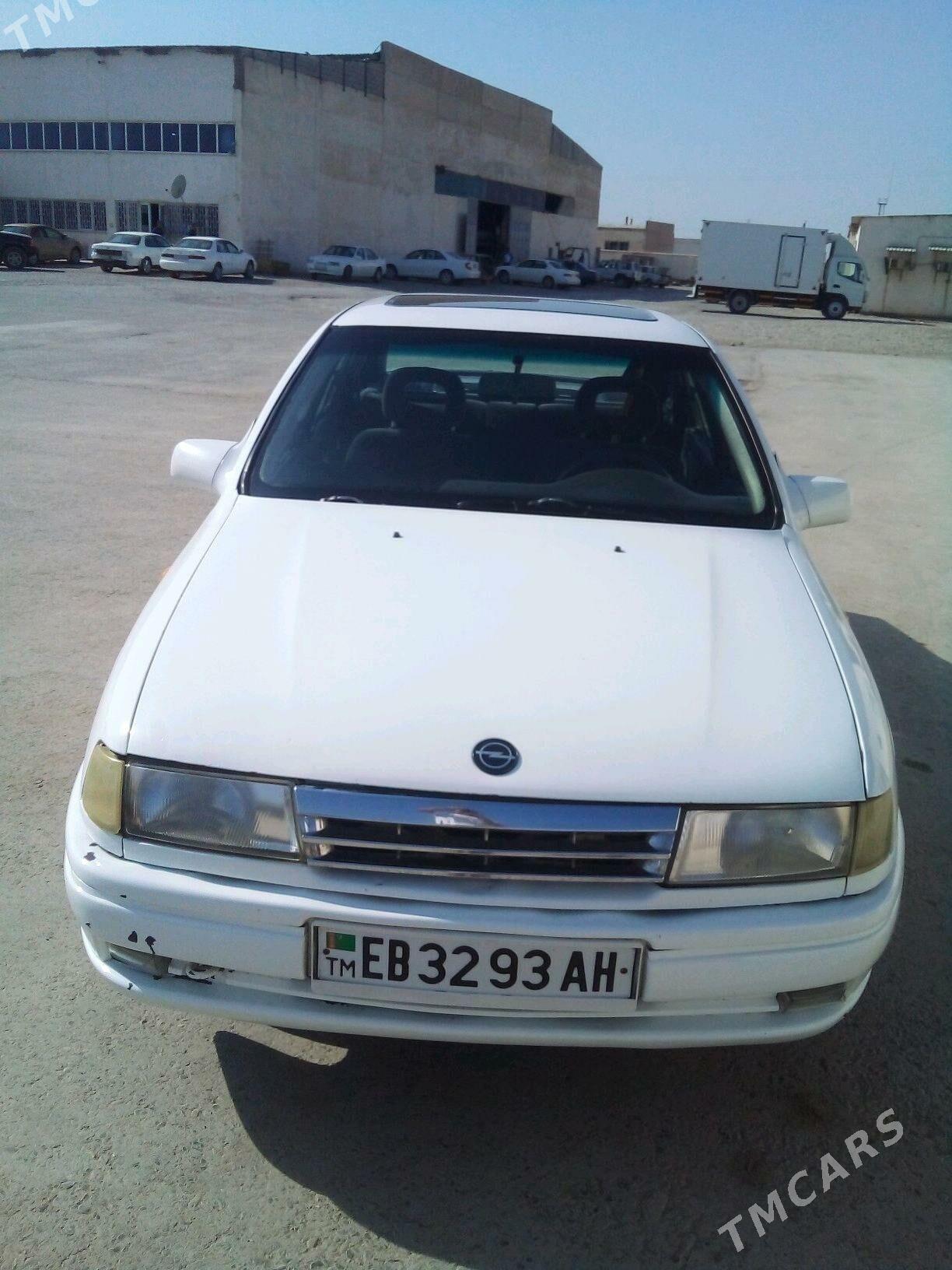 Opel Vectra 1991 - 35 000 TMT - Теджен - img 2