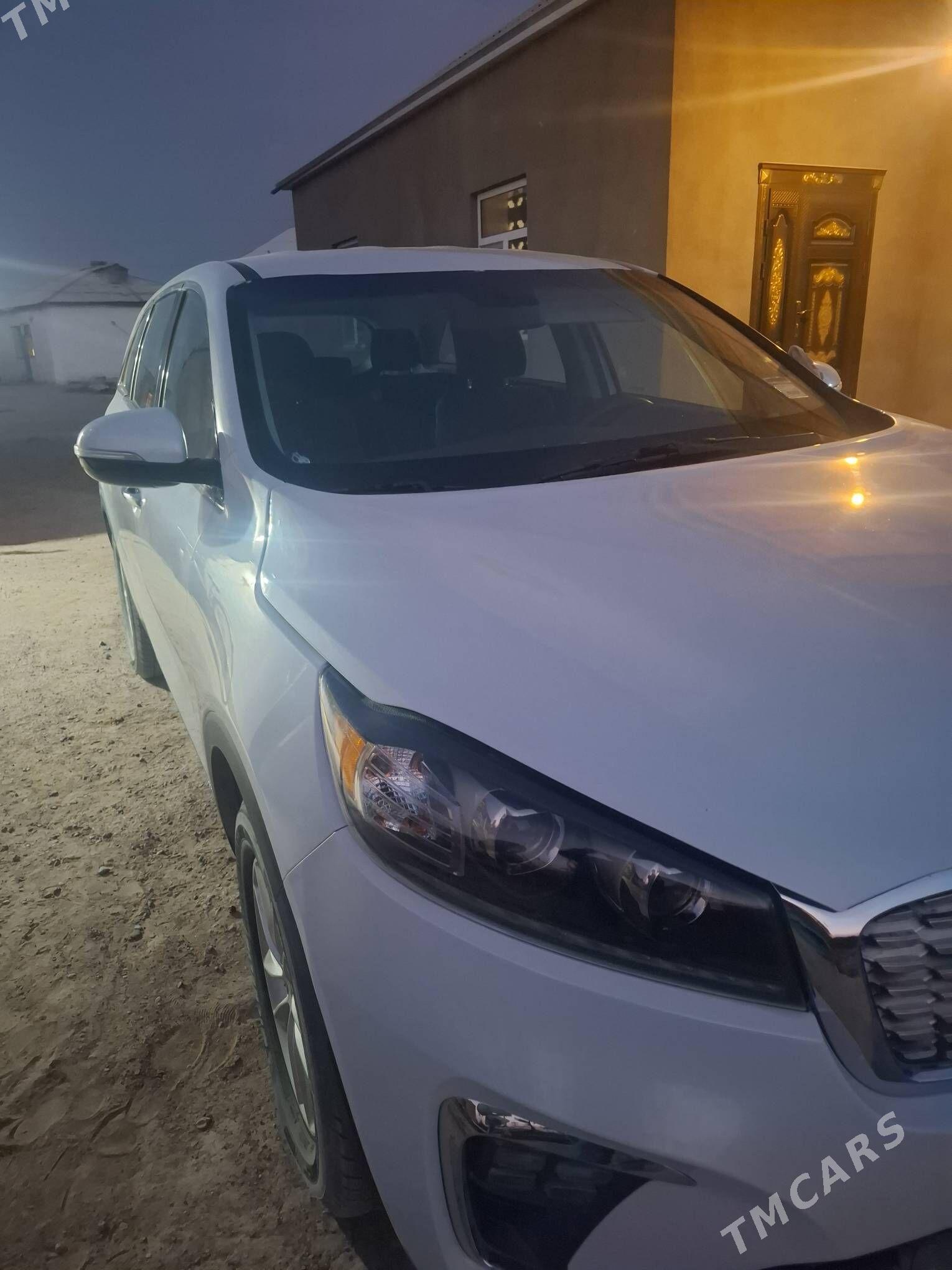 Kia Sorento 2020 - 275 000 TMT - Мары - img 3