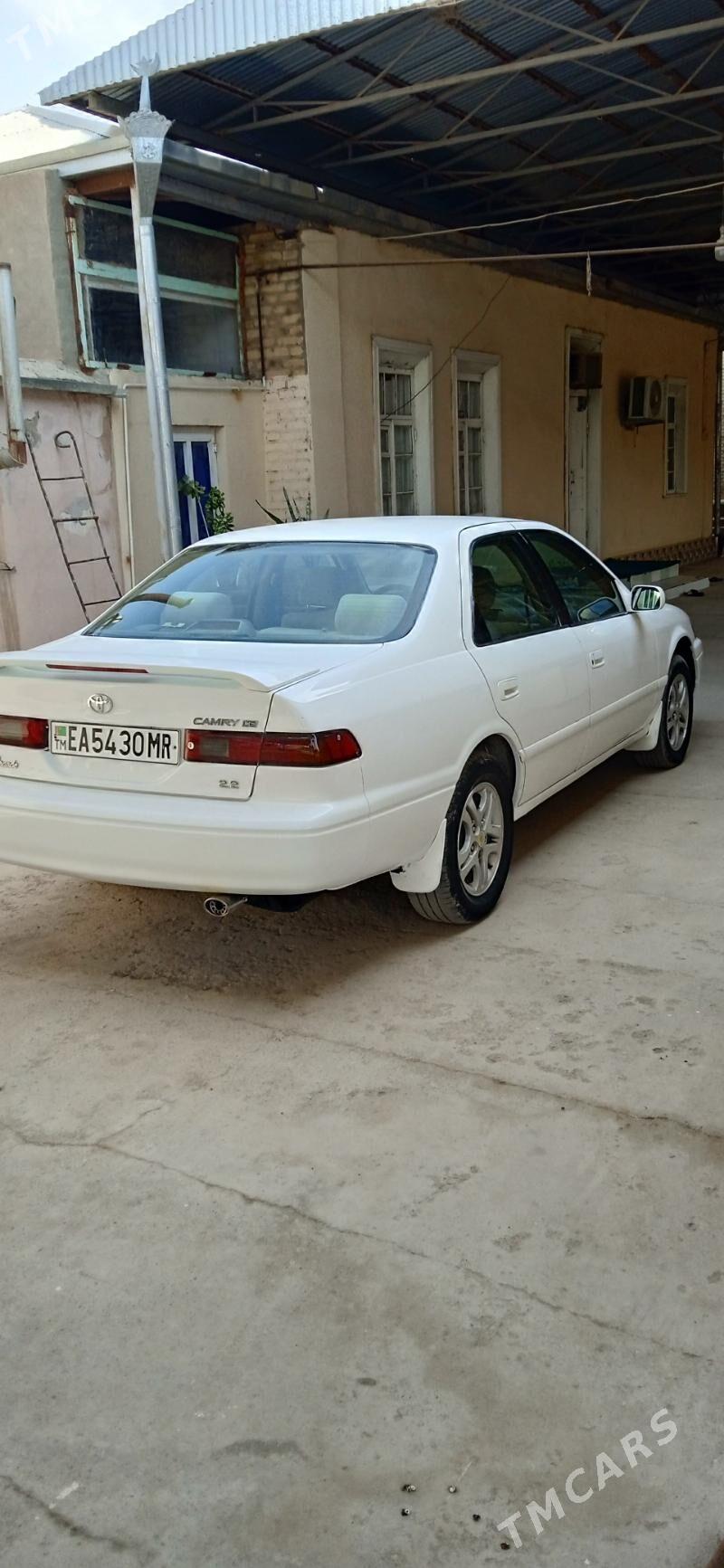 Toyota Camry 1998 - 112 000 TMT - Wekilbazar - img 2