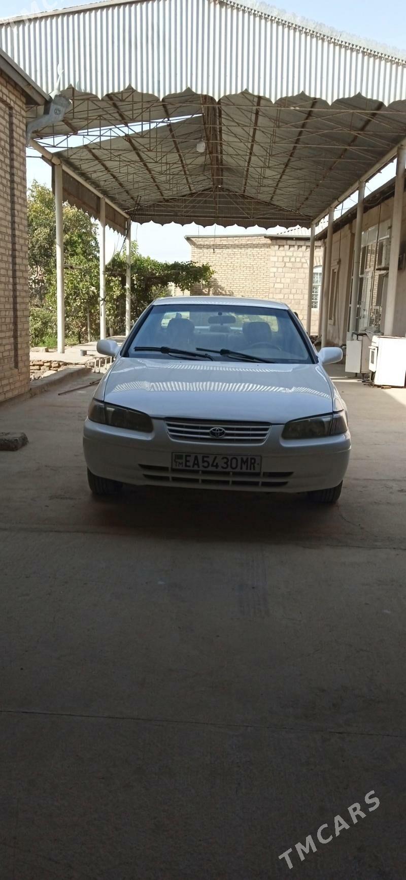 Toyota Camry 1998 - 112 000 TMT - Wekilbazar - img 4