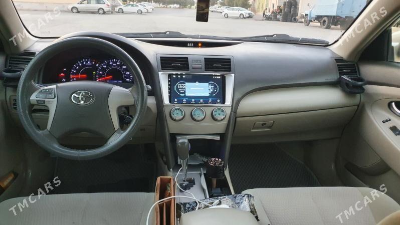 Toyota Camry 2011 - 189 000 TMT - Бузмеин - img 3
