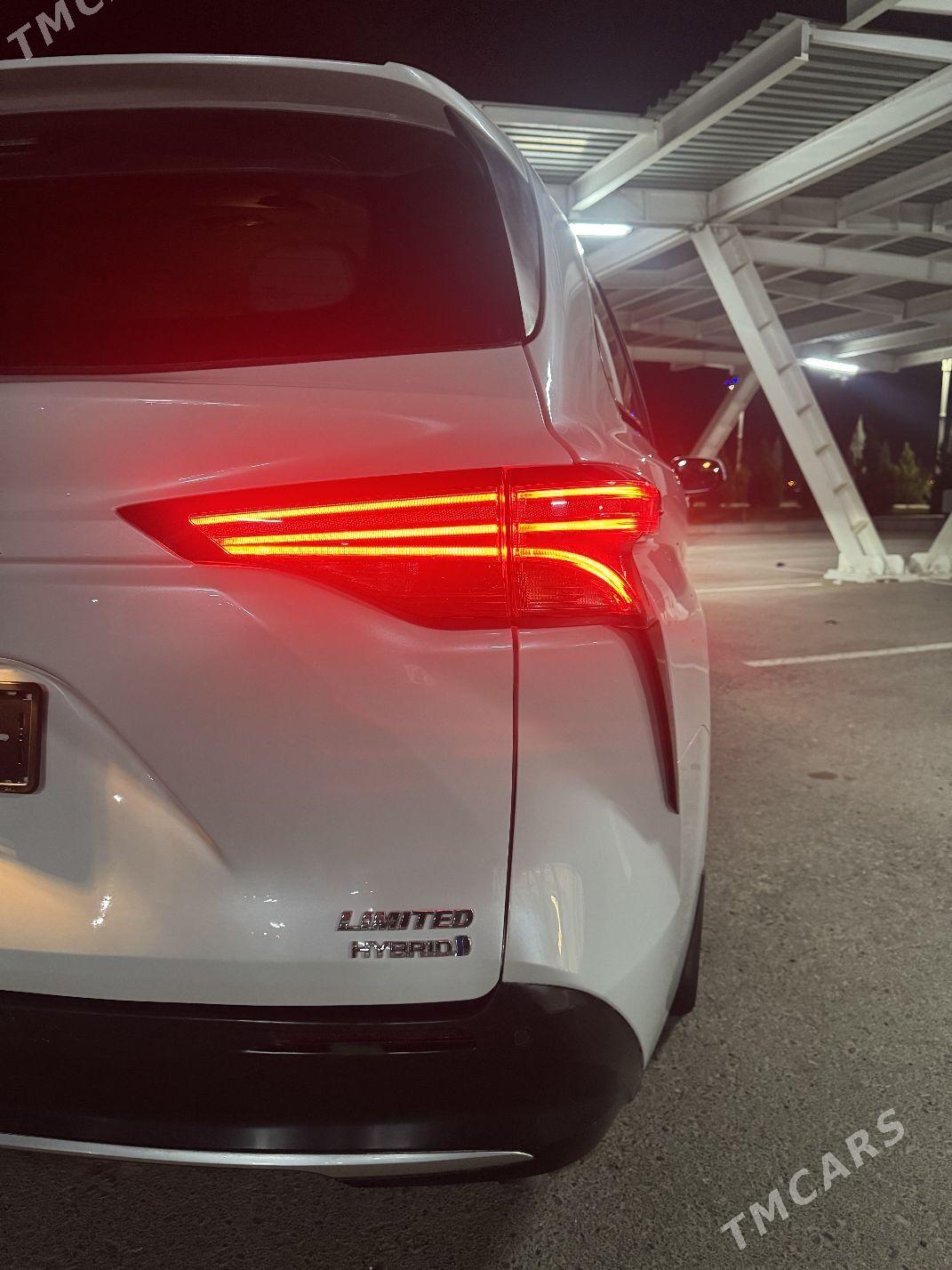 Toyota Sienna 2021 - 646 000 TMT - Мары - img 9