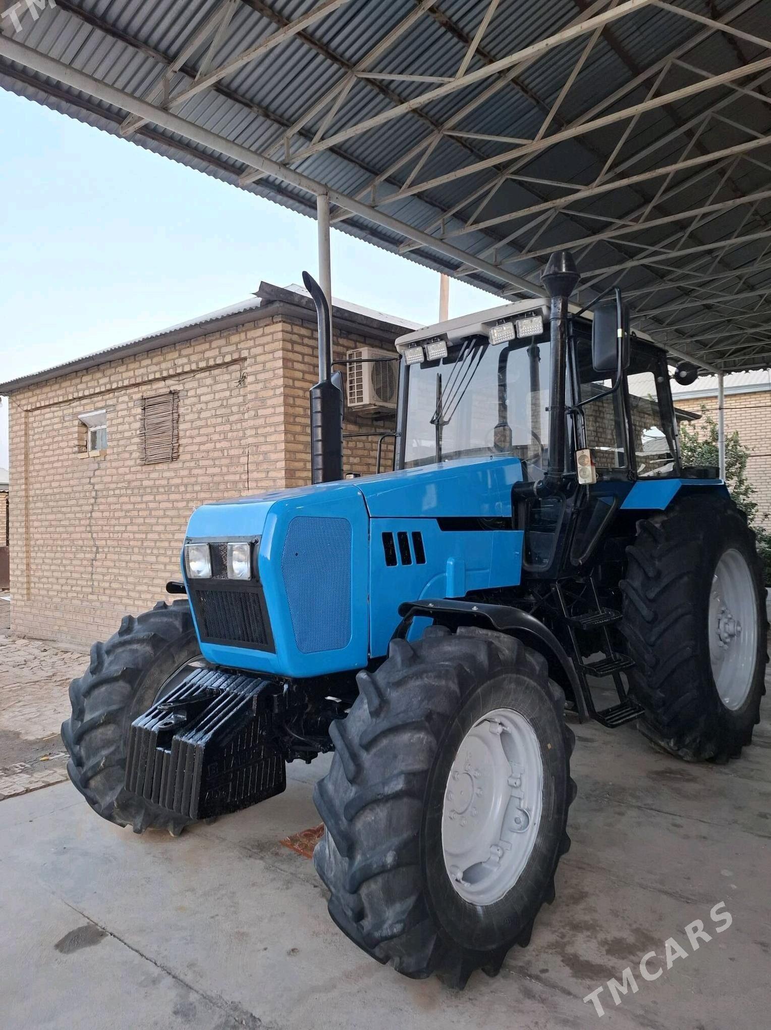 MTZ 82 2007 - 190 000 TMT - Mary - img 2