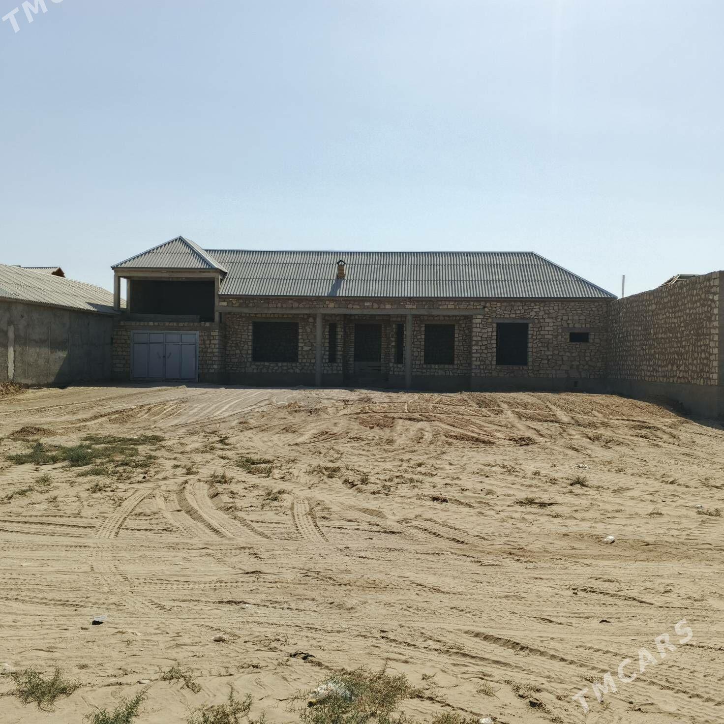 satlyk jay - Джебел - img 3