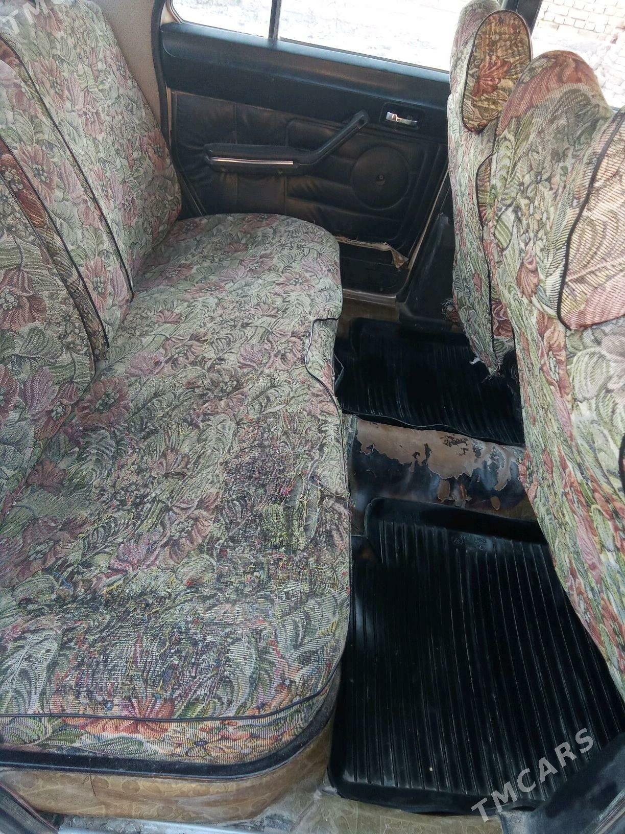 Gaz 24 1988 - 8 000 TMT - Кака - img 4