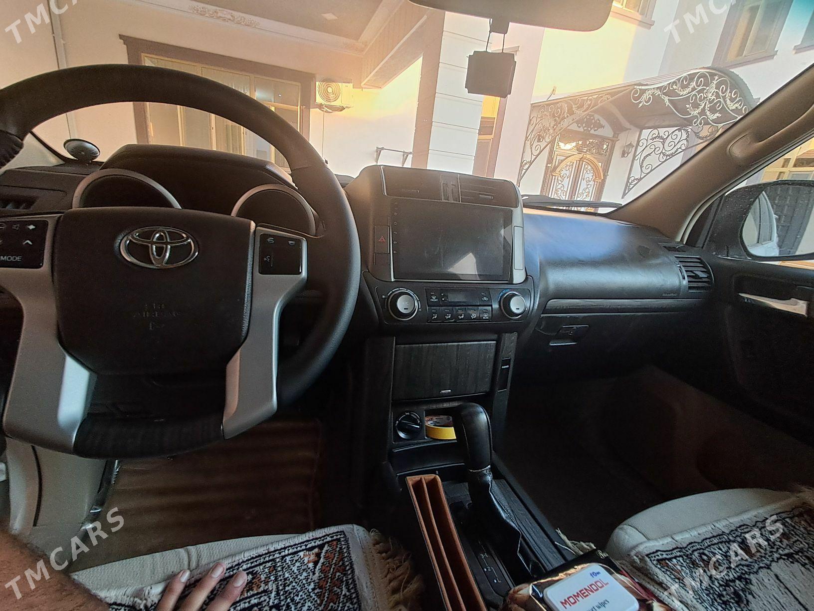 Toyota Land Cruiser Prado 2010 - 500 000 TMT - Туркменабат - img 4