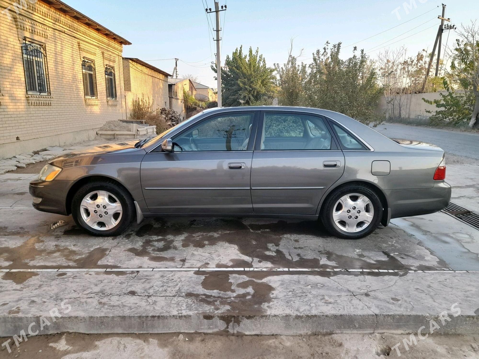 Toyota Avalon 2004 - 260 000 TMT - Чарджоу - img 1