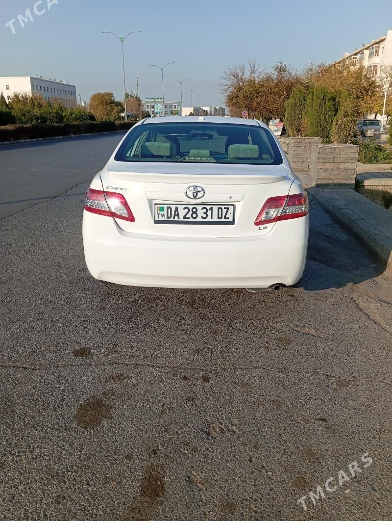 Toyota Camry 2011 - 225 000 TMT - Дашогуз - img 3