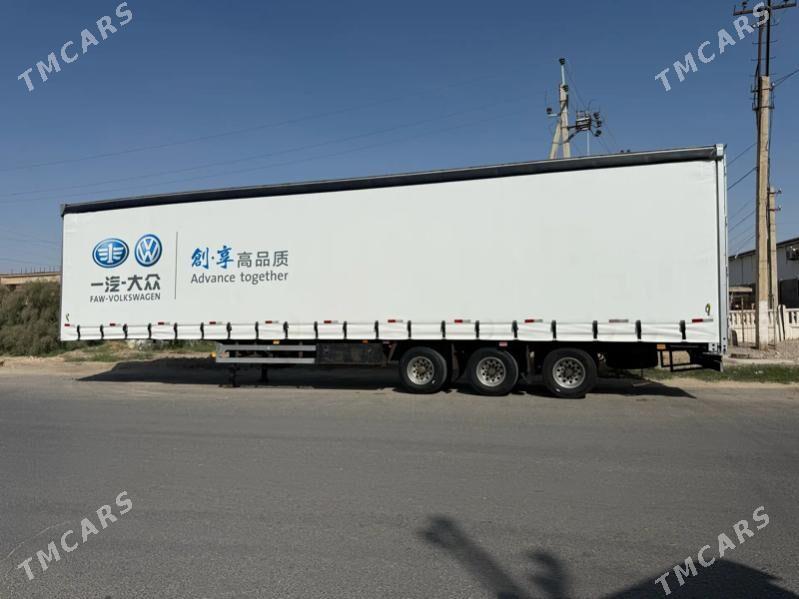 Krone Krone 2021 - 355 000 TMT - Mary - img 1