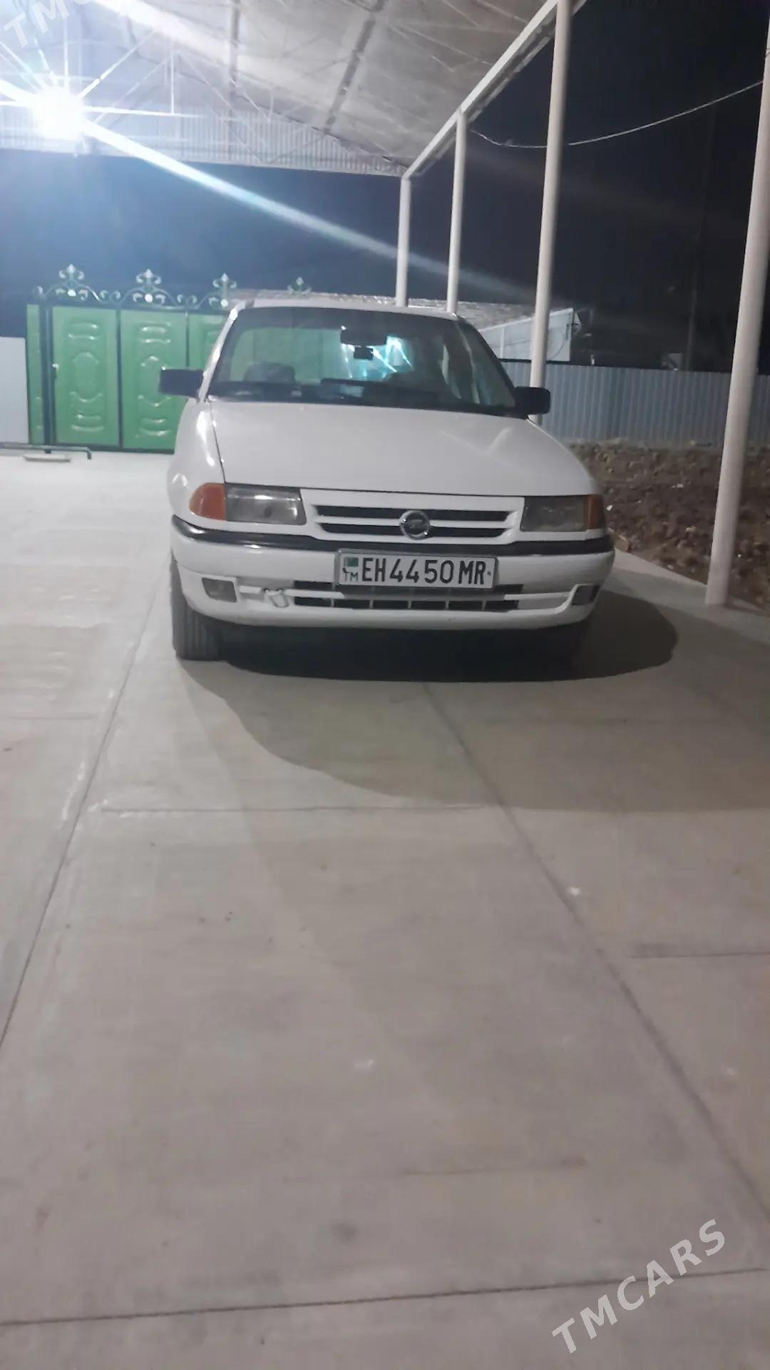 Opel Astra 1992 - 31 000 TMT - Murgap - img 1
