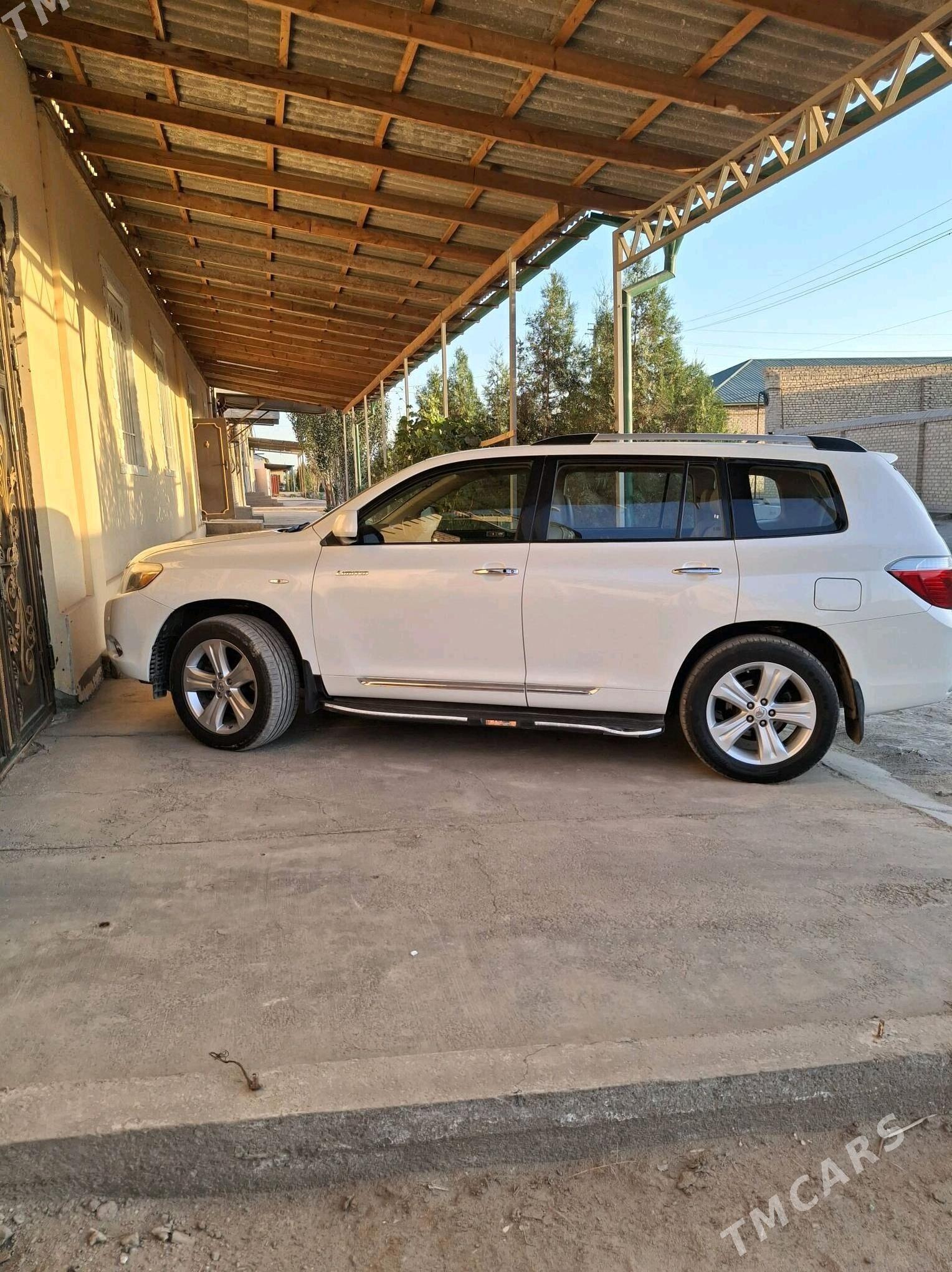 Toyota Highlander 2008 - 282 000 TMT - Дашогуз - img 6