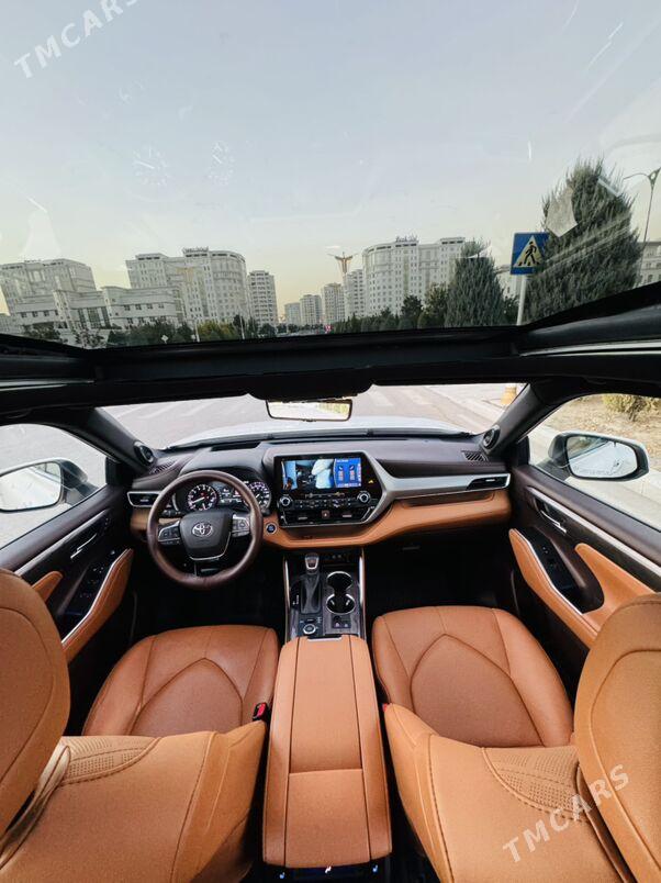 Toyota Highlander 2021 - 765 000 TMT - Ашхабад - img 4