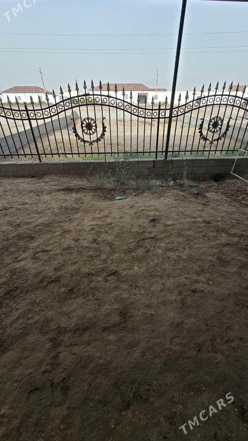 Киров 8соток 4комнат Ёлун Усти - Daşoguz - img 10