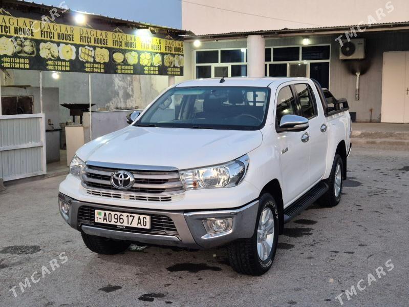Toyota Hilux 2016 - 455 000 TMT - Gyzylarbat - img 1