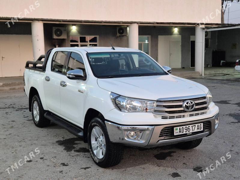 Toyota Hilux 2016 - 455 000 TMT - Gyzylarbat - img 5