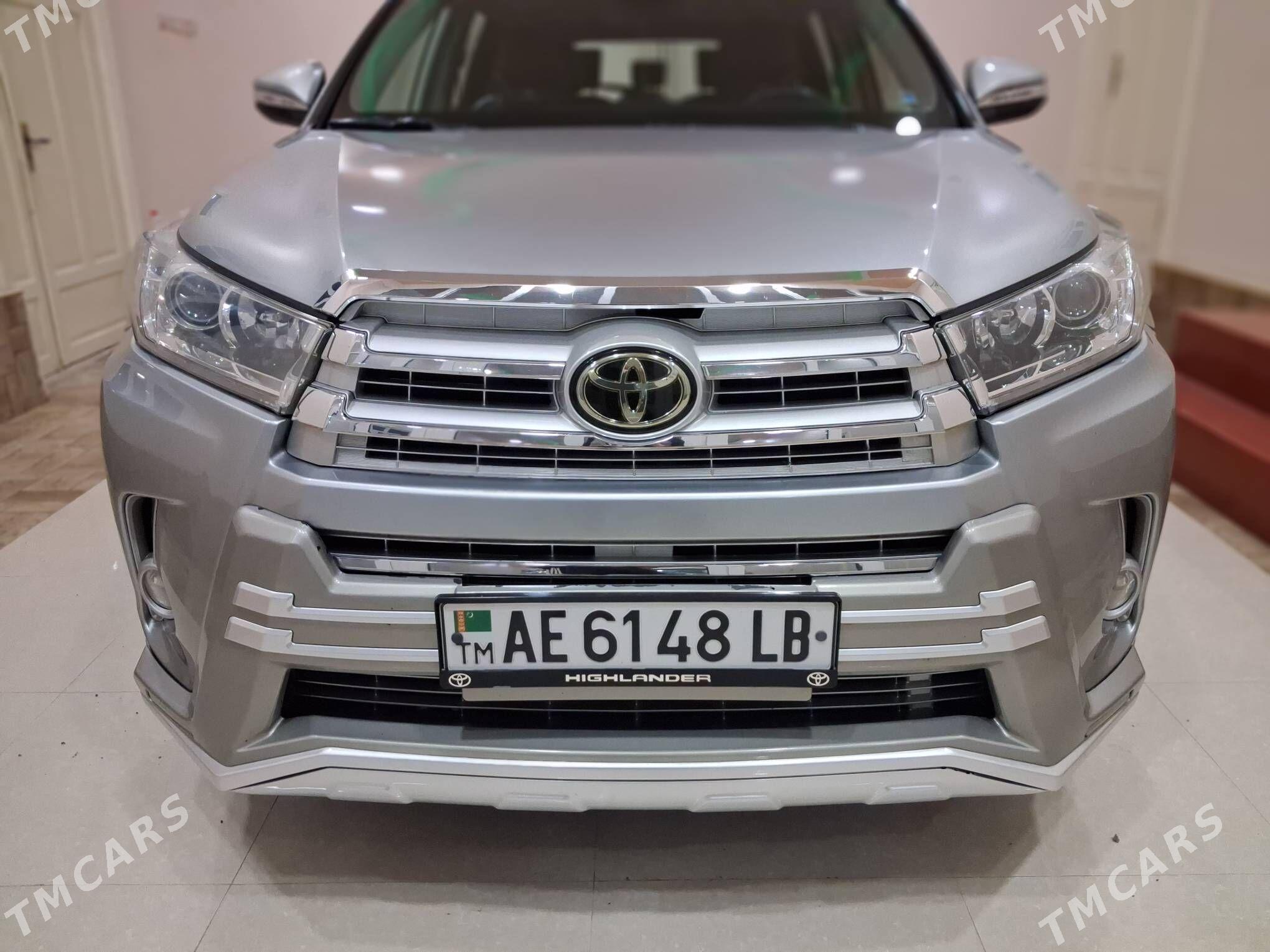 Toyota Highlander 2020 - 560 000 TMT - Чарджоу - img 9