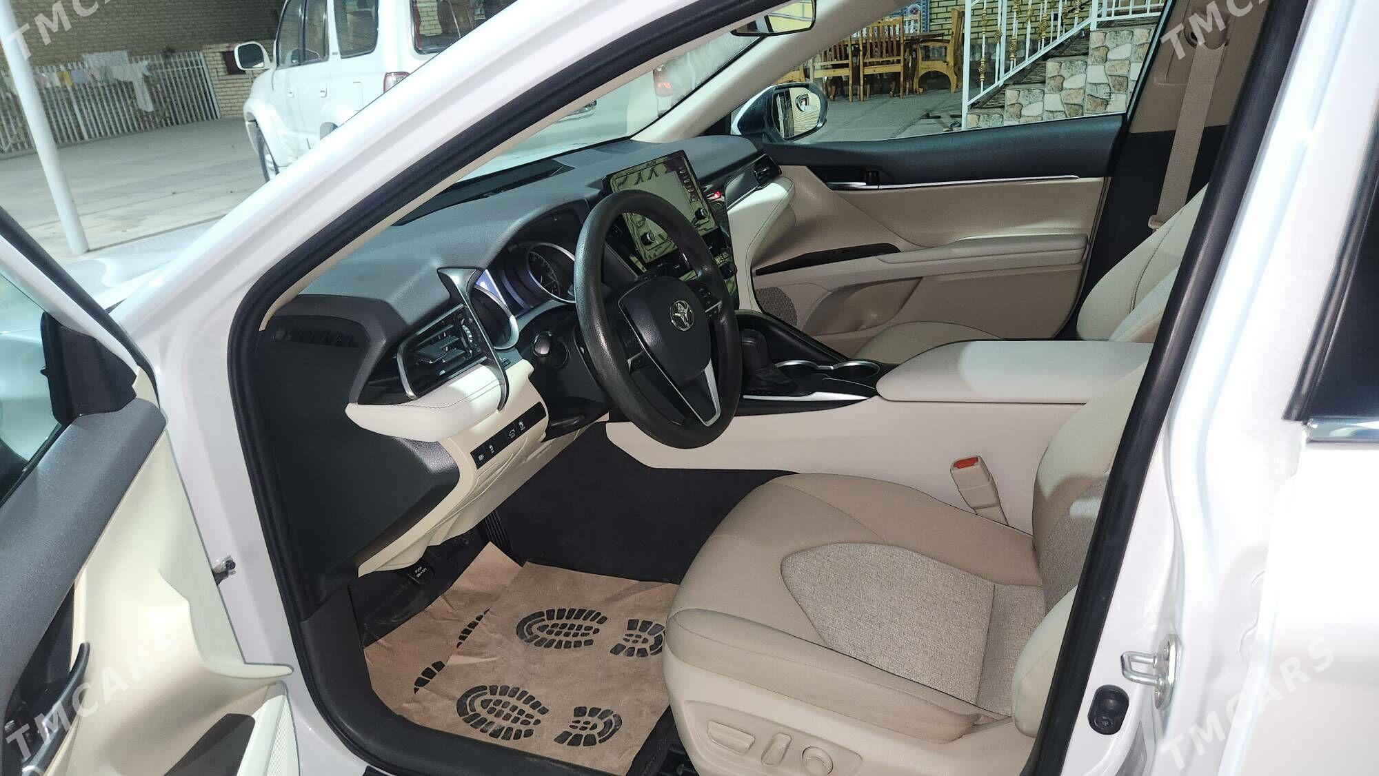 Toyota Camry 2021 - 312 000 TMT - Мары - img 4